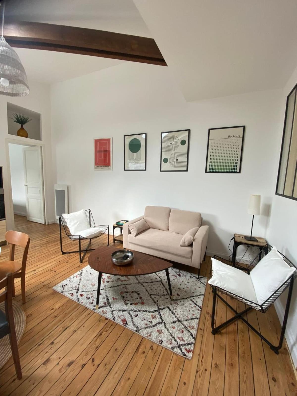 L'Atelier- Appartement 2 Chambres Soissons Exterior photo